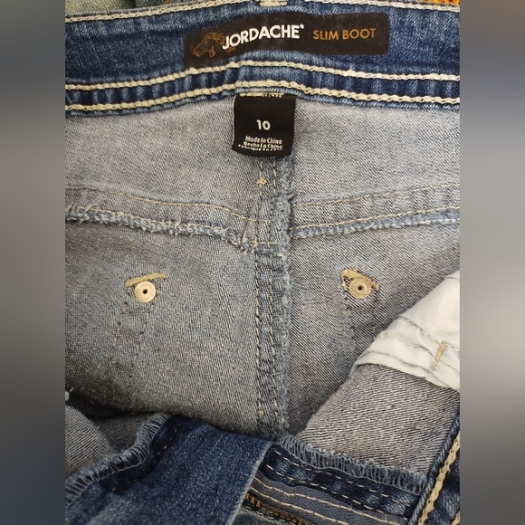 One of a kind DIY Jean Pack Work Skirt. - Picture 5 of 5